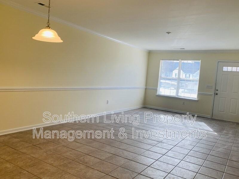 9436 Elizabeth Townes Ln - Photo 5 of 46