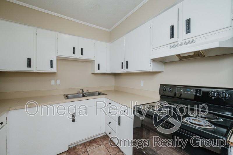 3386 Mcgehee Rd #F - Photo 6 of 27