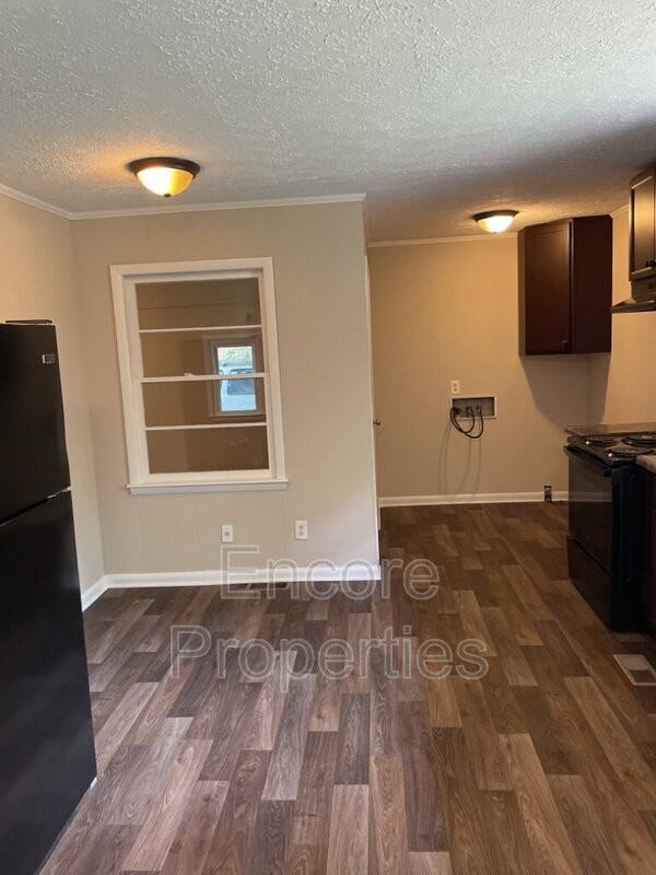 1773 Cawdor Dr - Photo 3 of 13