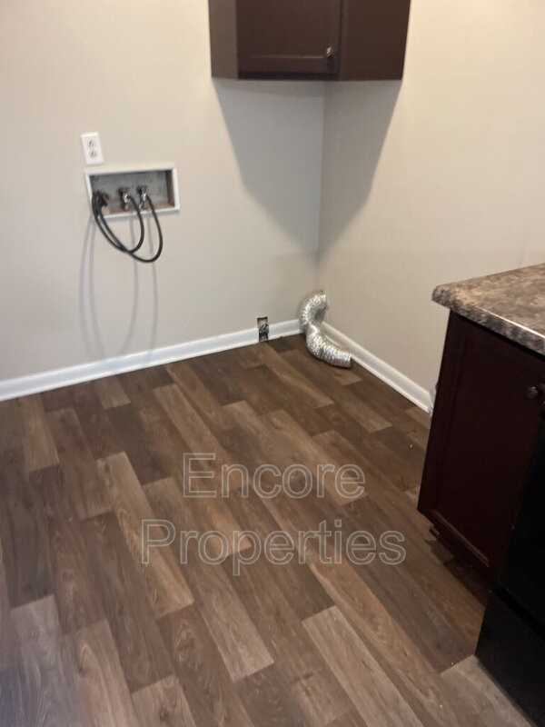 1773 Cawdor Dr - Photo 5 of 13