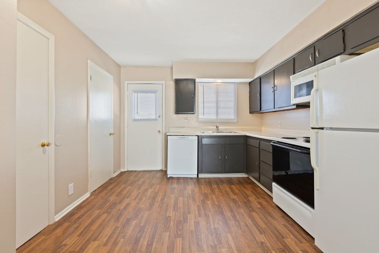 Bluestem Apartments - Photo 2 of 11