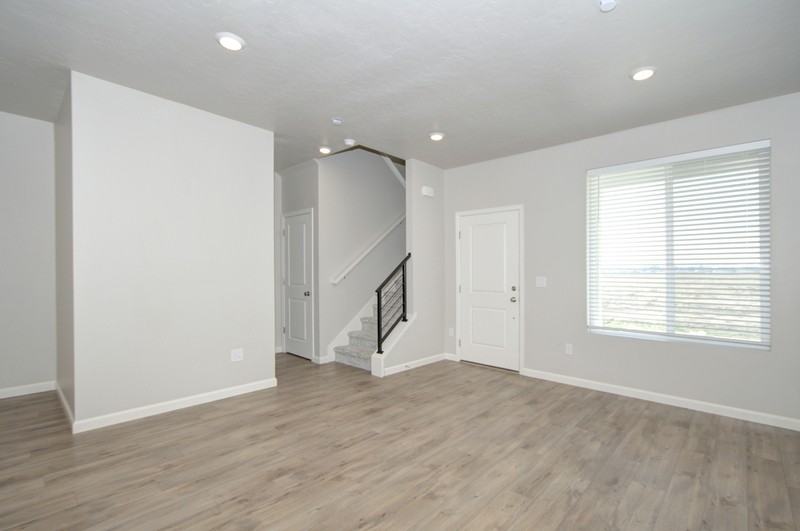 63 N Veranda Ct - Photo 4 of 22