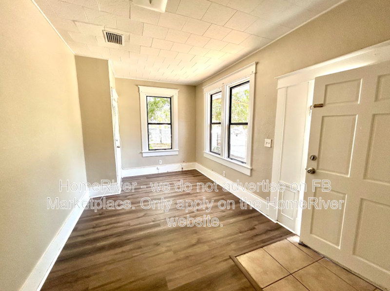 509 27th Ave S - Photo 3 of 21