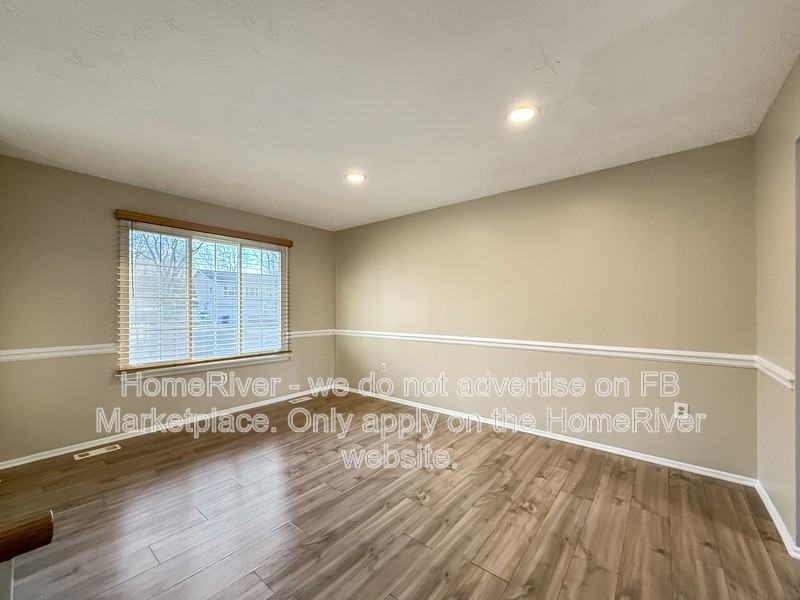 11507 Timberbrook Dr - Photo 3 of 22