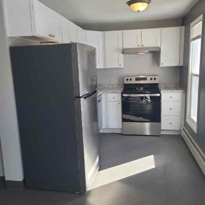 401 S Van Buren St - Photo 2 of 9