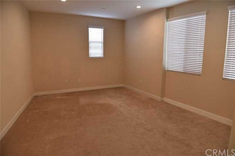 8166 Orangethorpe Ave - Photo 5 of 24