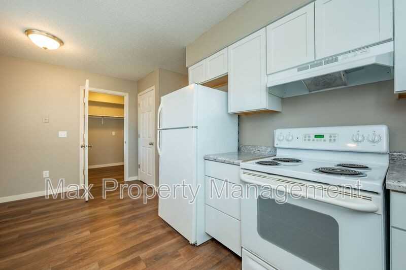 3917 Sw 3rd St - Photo 7 of 18