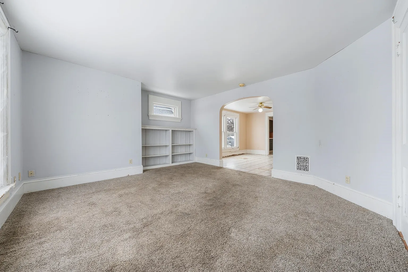 541 Mount Vernon St - Photo 5 of 15