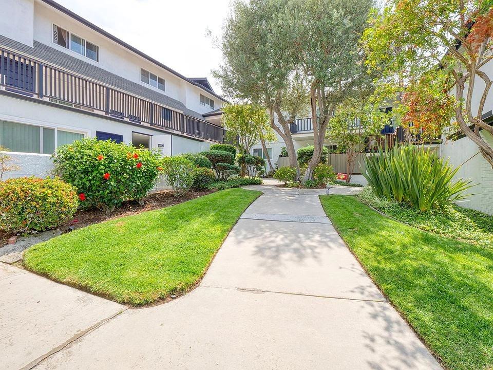 Barbara Collection - Photo 2 of 50