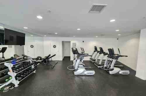 2900 S. Sepulveda Blvd - Photo 3 of 50