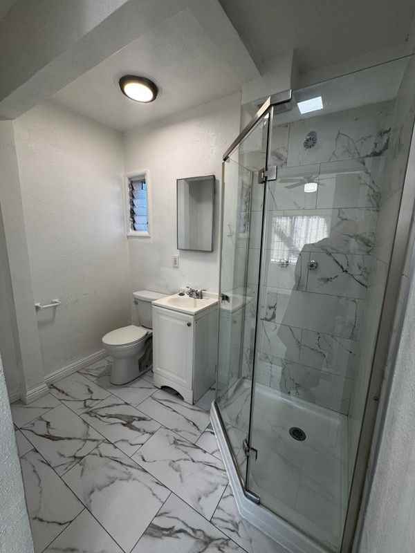 6319 Gallant St - Photo 7 of 11