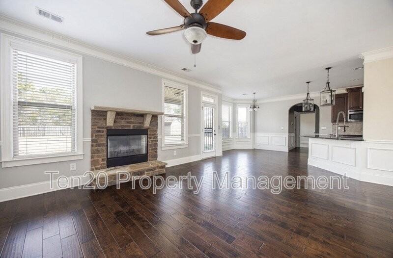 41 Utah St - Photo 3 of 8