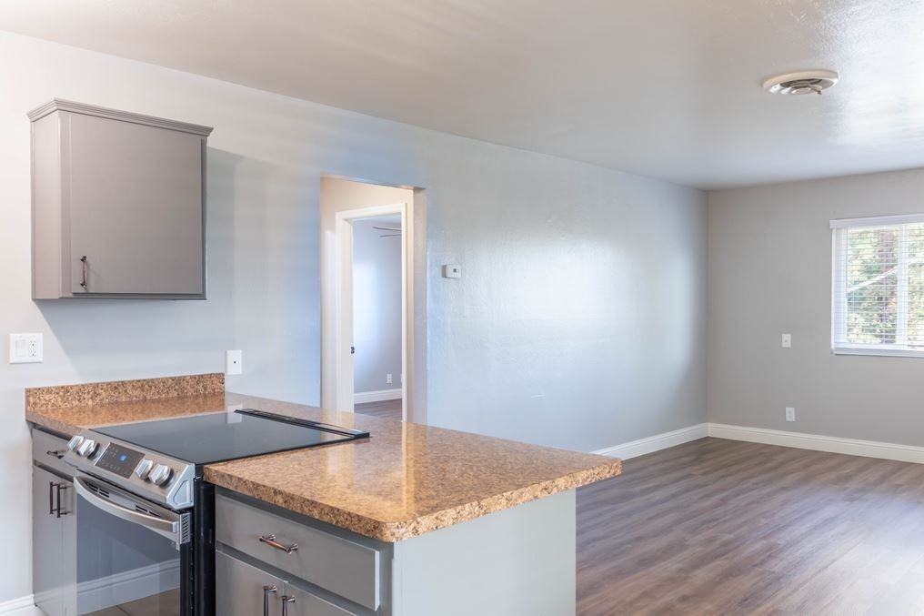 Lassen Place Apartments - Photo 3 of 9