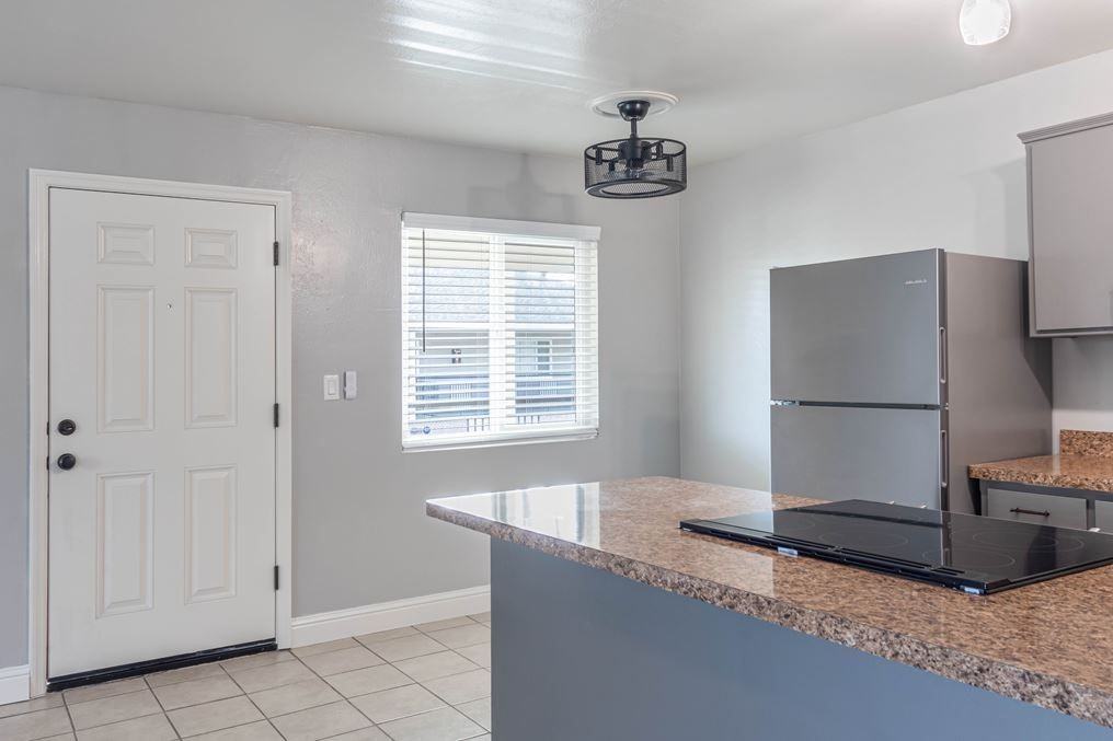 Lassen Place Apartments - Photo 4 of 9