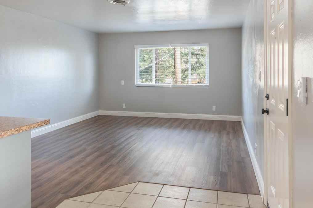 Lassen Place Apartments - Photo 5 of 9