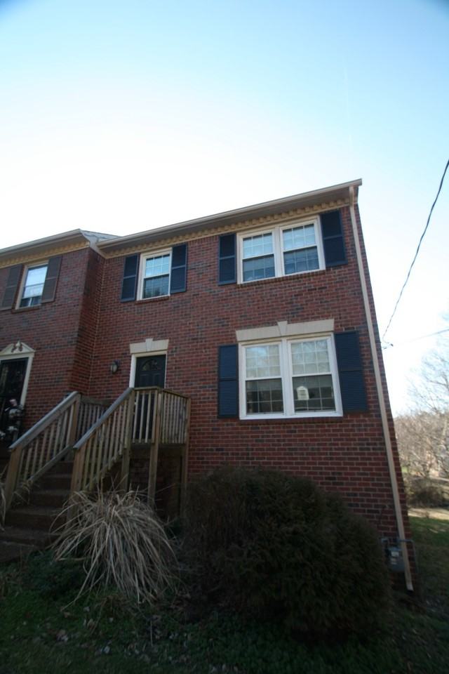 1108 Oakway Ct - Photo 2 of 18