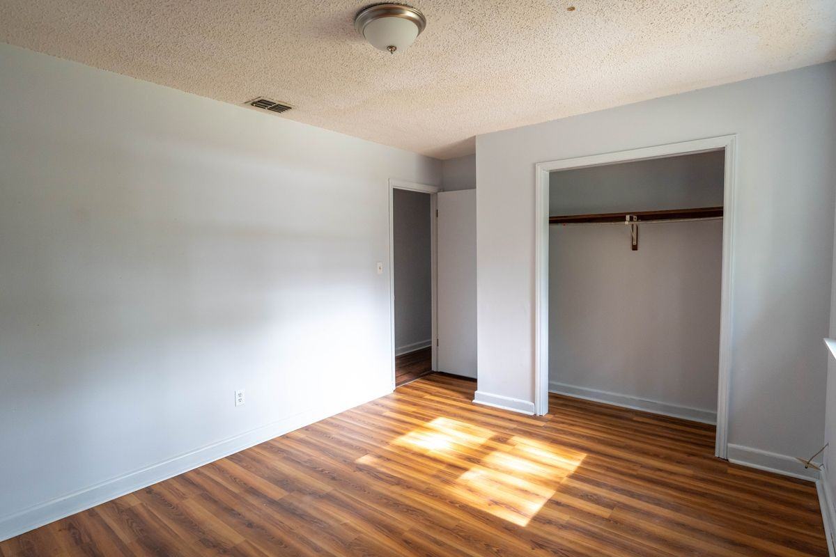 5778 Split Oak Ln - Photo 7 of 10