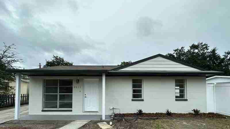 3011 N 43rd St - Photo 2 of 39