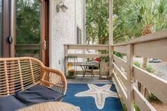 104 Cordillo Pkwy ##I-8 - Photo 7 of 12