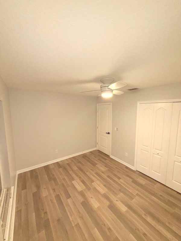 465 Haversham Rd - Photo 6 of 18