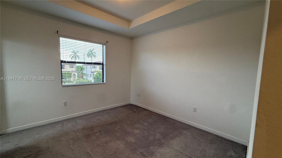 11381 Sw 248th St - Photo 7 of 12