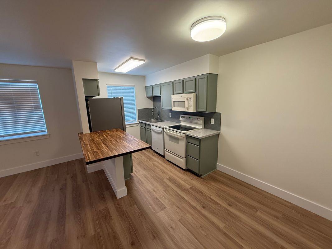 1516 Aztec Ave ##204 - Photo 2 of 13