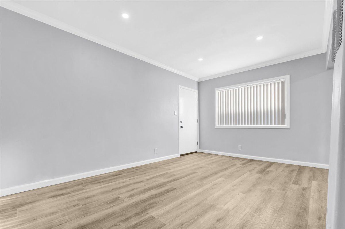 3617 Carlota Blvd - Photo 3 of 17