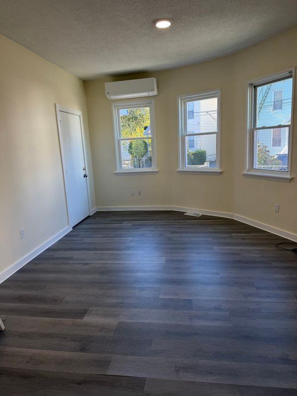 13 Lines St - Photo 3 of 7