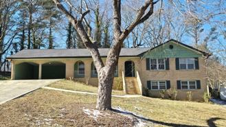 4270 Hamill Dr - Photo 1 of 1