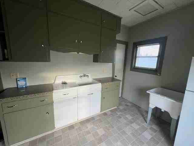 135 W Michigan Ave - Photo 2 of 5