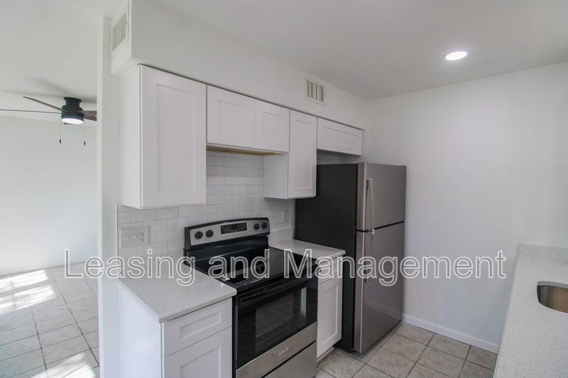 910 Sea Gull Dr #B - Photo 7 of 14