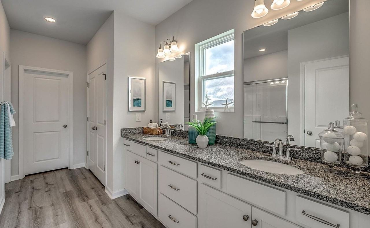 423 Mcgarry Dr - Photo 3 of 5