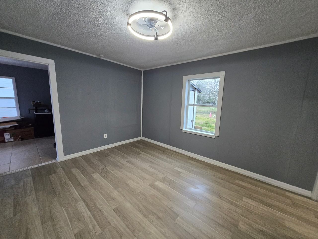 2905 Glenwood St - Photo 3 of 10