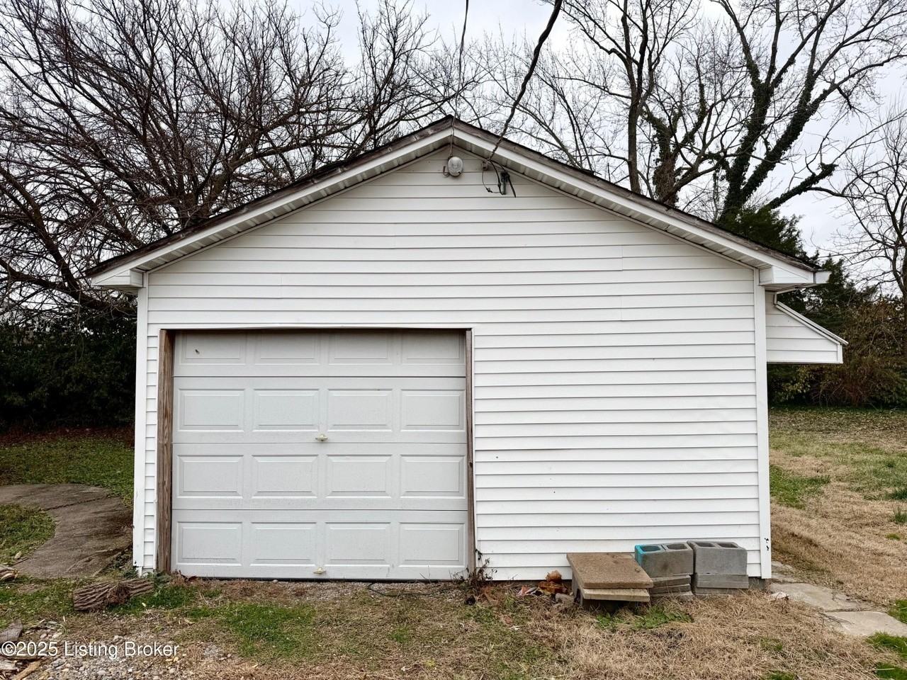 1906 Hand Ave #1906 - Photo 4 of 8