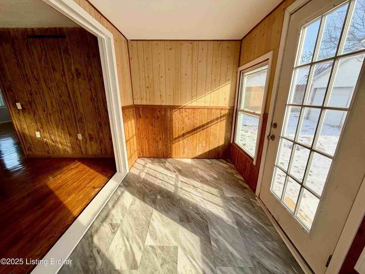 1906 Hand Ave #1906 - Photo 5 of 8