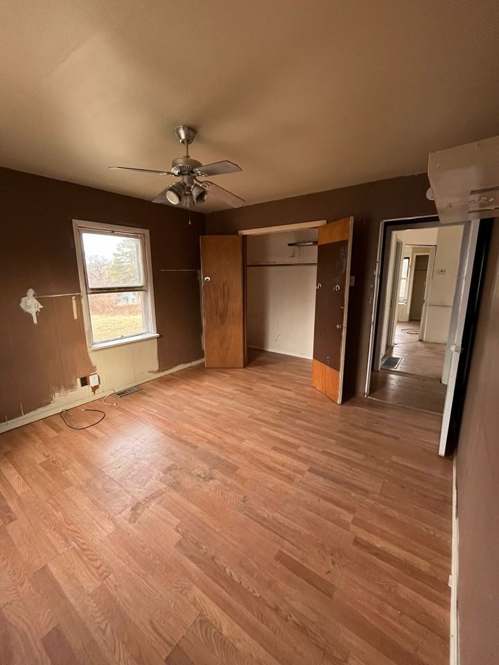 10041 Bon Oak Dr #004 - Photo 3 of 12