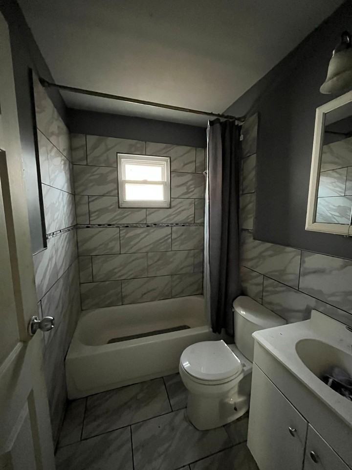 10360 Baron Dr #006 - Photo 5 of 10