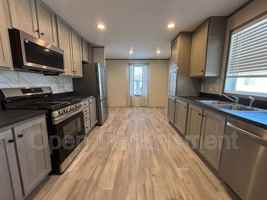 featured image of 725 S 12th St