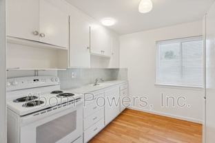 2423 Q St #8 - Photo 1 of 1