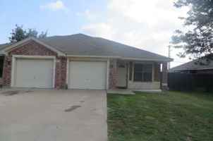 featured image of 417B Clore Rd #B