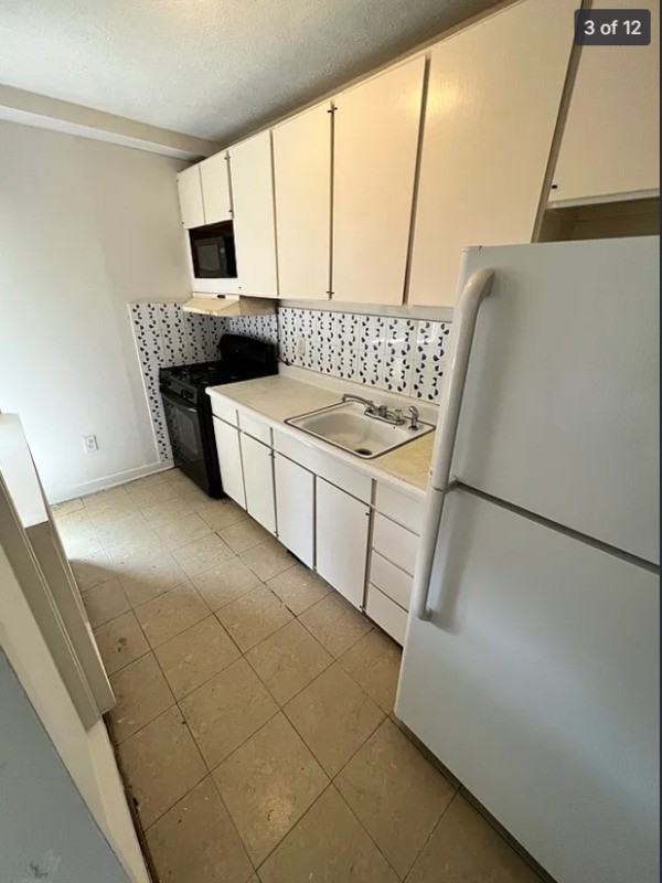 5212 Castlewood Rd - Photo 4 of 12