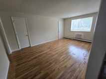 3206 Ellwood Ave #C - Photo 1 of 1