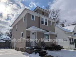 featured image of 933 Cottage Ave