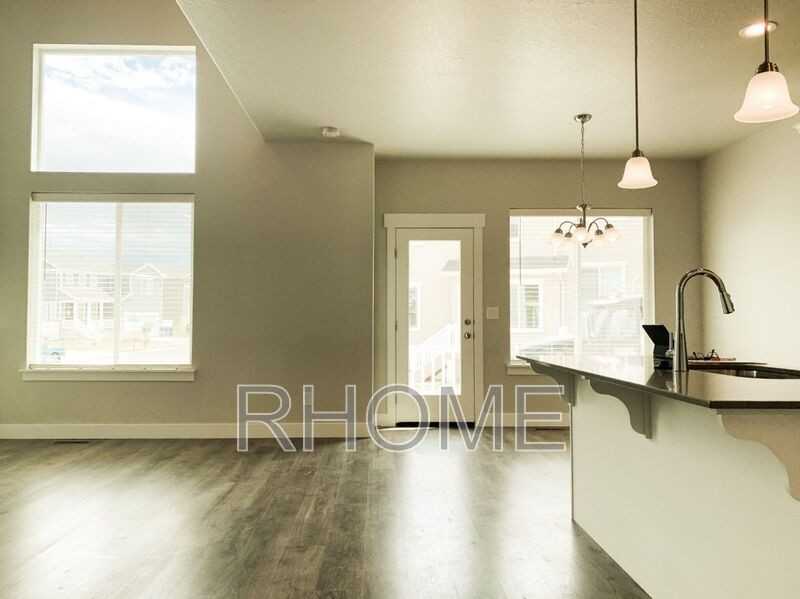 5107 W Tyce Ln - Photo 4 of 17