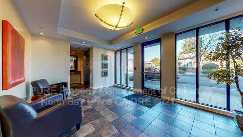 810 7th St #12 - Photo 3 of 24