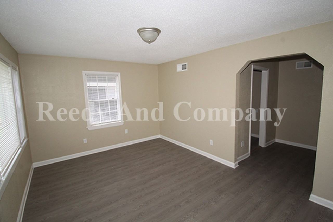 91 Eastview Dr - Photo 4 of 14