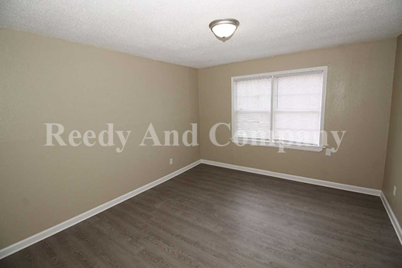 91 Eastview Dr - Photo 7 of 14