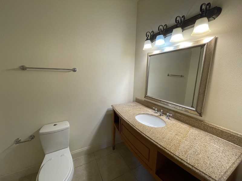 3044 Bella Vista Dr - Photo 6 of 17