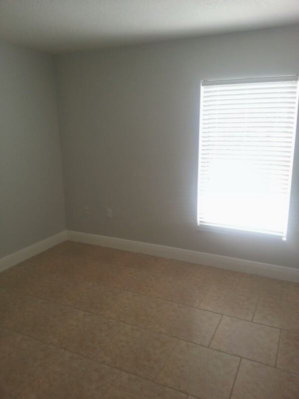 436 Casterton Cir - Photo 6 of 9