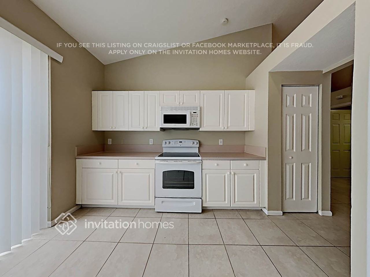 13657 Kiltie Ct - Photo 7 of 21